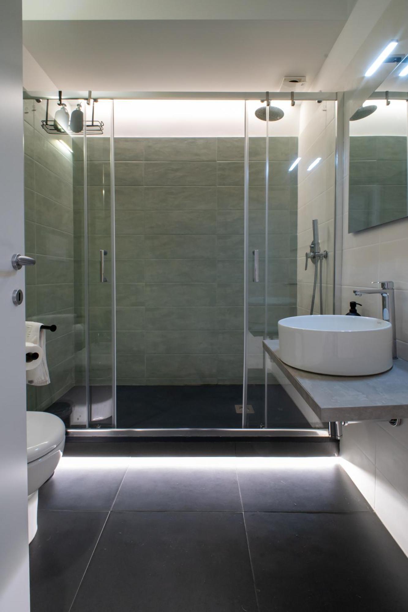 Affittacamere Mani - Camere Con Bagno Privato Gela Bagian luar foto