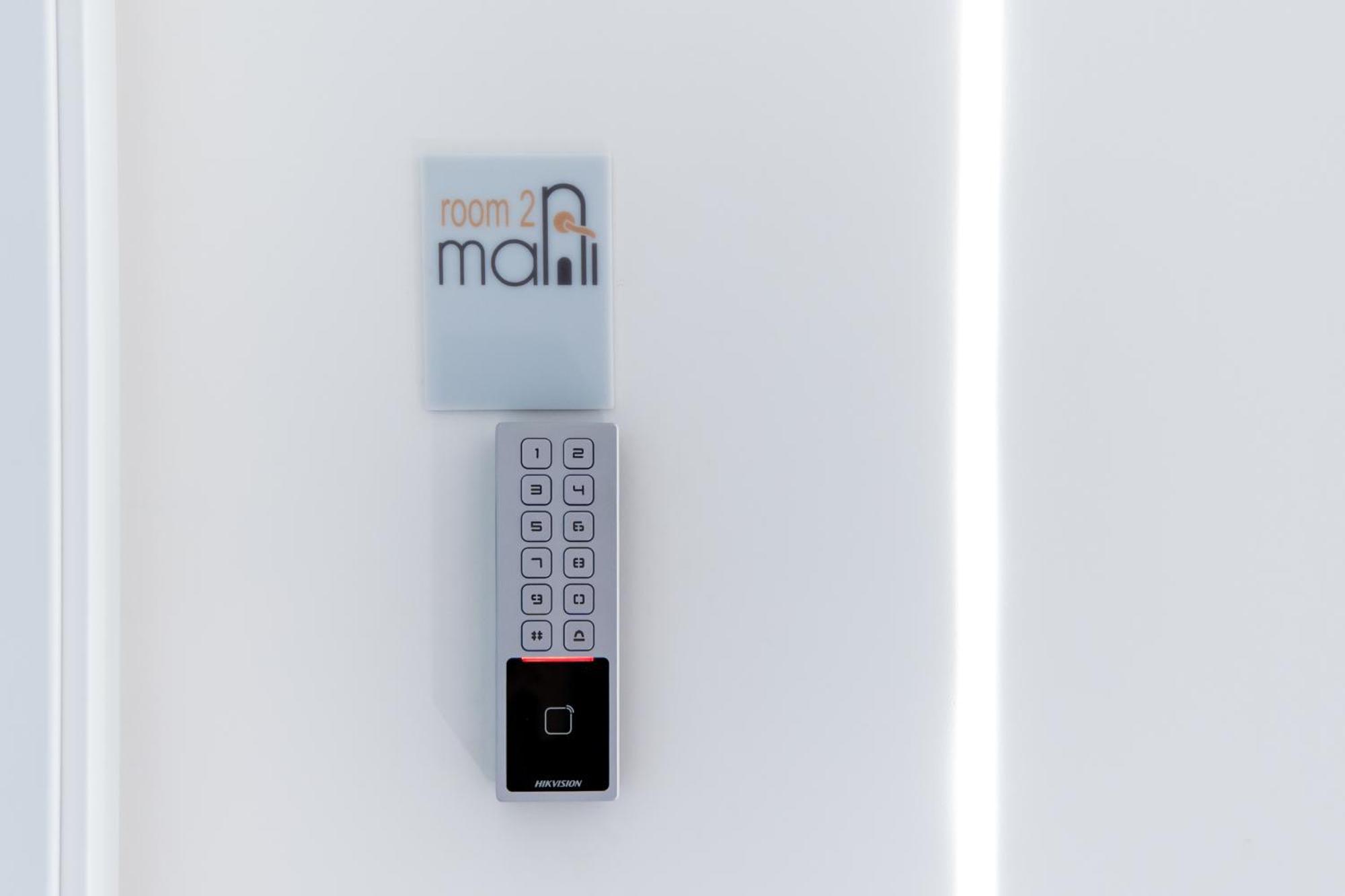Affittacamere Mani - Camere Con Bagno Privato Gela Bagian luar foto
